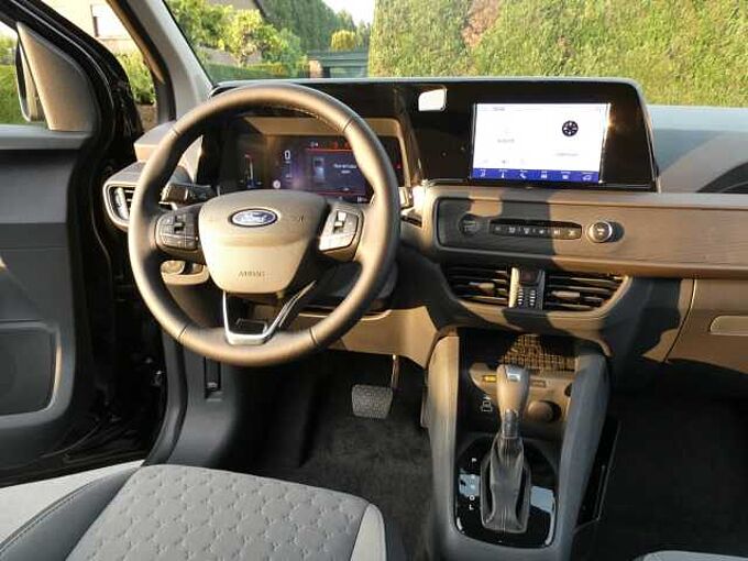 Ford Tourneo Courier 1.0 i benzine 125pk Automaat Titanium Camera Stock (74173)