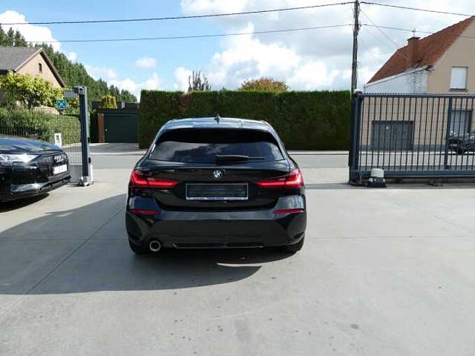 BMW 116i 5d 1.5 i benzine 110pk Business Luxe '23 79000km (61532)