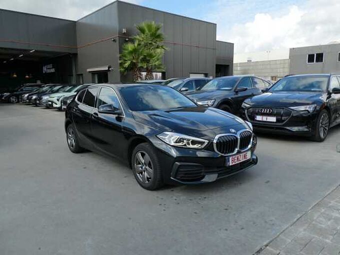 BMW 116i 5d 1.5 i benzine 110pk Business Luxe '23 79000km (61532)