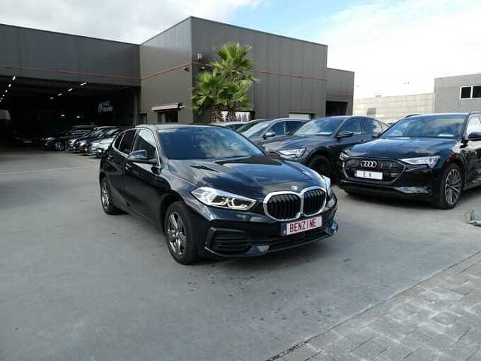 BMW 116i 5d 1.5 i benzine 110pk Business Luxe '23 79000km (61532)