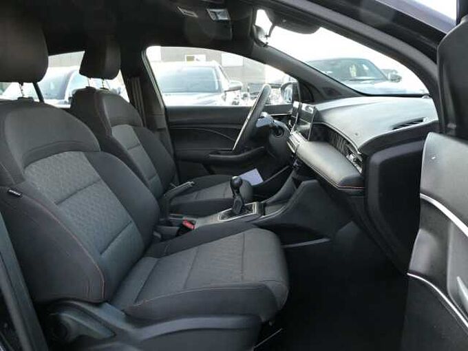 MG MG3 1.5 i 115pk Comfort Luxe Camera '25 17000km (11571)