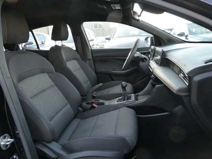 MG MG3 1.5 i 115pk Comfort Luxe Camera '25 16000km (96437)