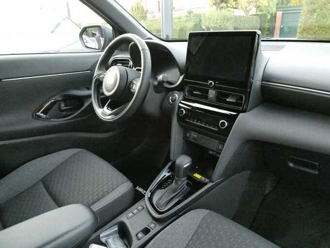 Toyota Yaris Cross 1.5 i Hybride 130pk Automaat Camera ACC BLIS STOCK (08555)