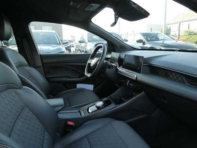 MG MG3 1.5 Hybrid+ 195pk Luxury Luxe 360 Cam BLIS ACC Leder '25 29000km (03852)