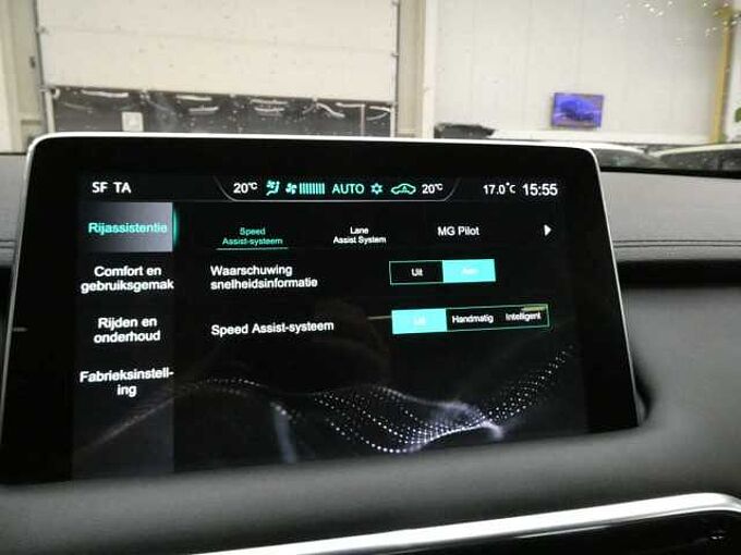 MG MG EHS 1.5 i PHEV 258pk Automaat Luxury Pano ACC BLIS Leder 360 Cam (33643)