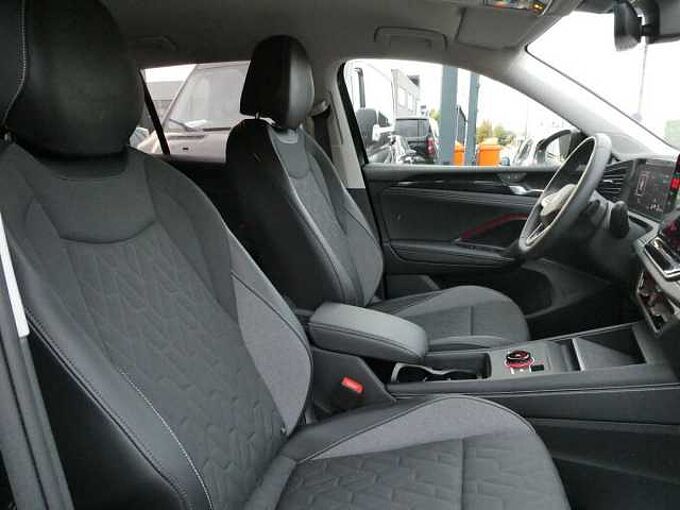 Volkswagen Tiguan 1.5 eTSI MHEV 130pk Automaat Trekhaak ACC BLIS Leder 360 Cam (21753)
