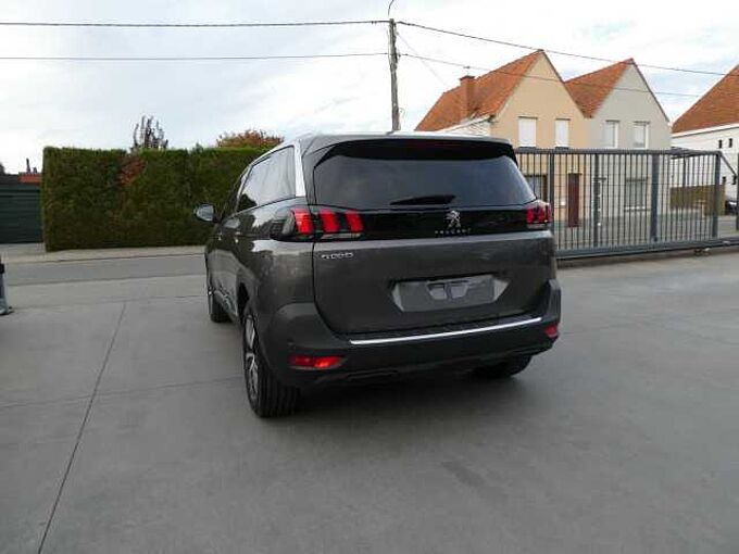 Peugeot 5008 1.2 i benzine 130pk Automaat Allure Camera BLIS '23 50000km (37818)