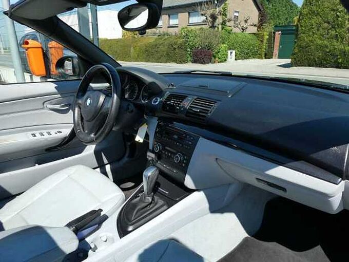 BMW 118D Cabrio 2.0D 136pk Automaat Business Luxe Leder '09 158000km (87800)