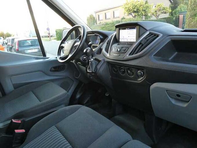 Ford Transit 2T L3-H2 2.0 TDCi 130pk 3pl Lichte Vracht Trend Camera (22240)