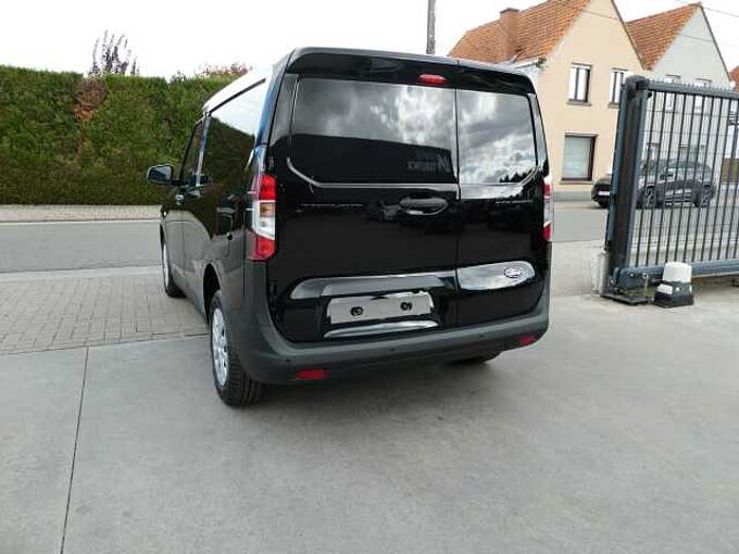 Ford Transit Courier 1.5 TDCi 100pk Trend Lichte Vracht Camera Stock