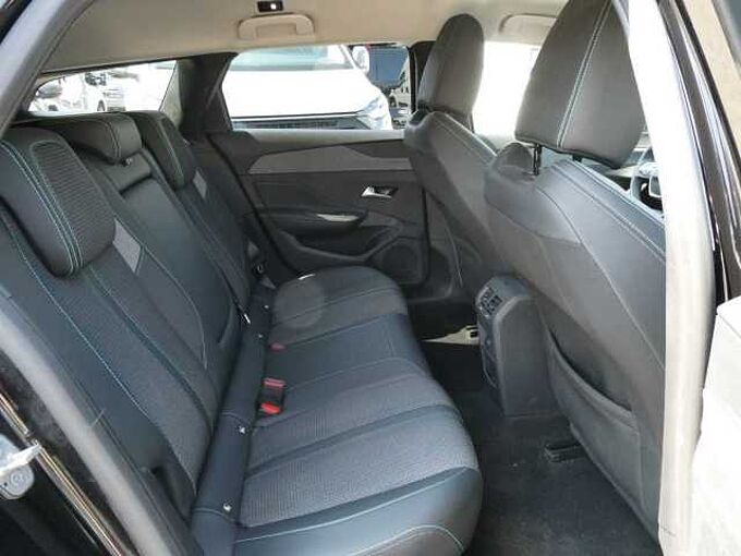 Peugeot 308 Break 1.2 i MHEV 136pk Automaat Allure Luxe 360° Cam Leder ACC BLIS (19690)