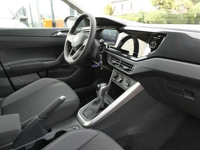 Volkswagen Taigo 1.0 TSi 115pk Automaat Business Luxe Stock (23826)