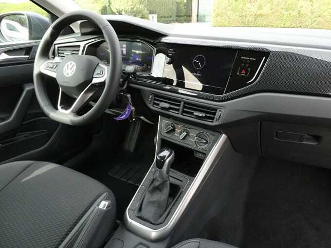 Volkswagen Taigo 1.0 TSi 115pk Automaat Business Luxe Stock (23826)