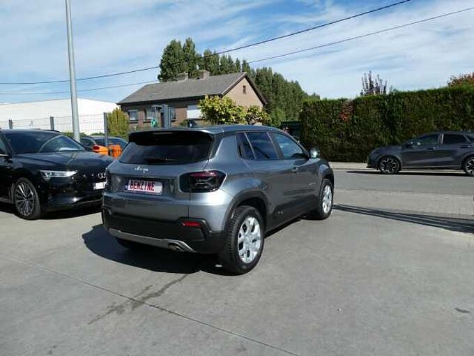 Jeep Avenger 1.2 i benzine 100pk Altitude Luxe Camera '25 14000km (91800)