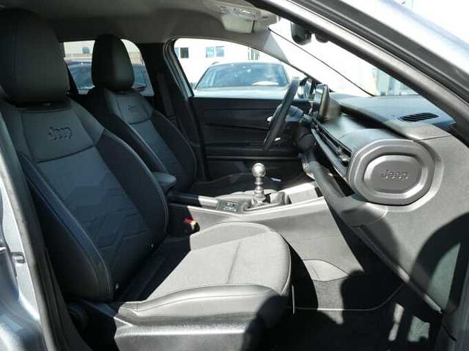 Jeep Avenger 1.2 i benzine 100pk Altitude Luxe Camera '25 14000km (91800)