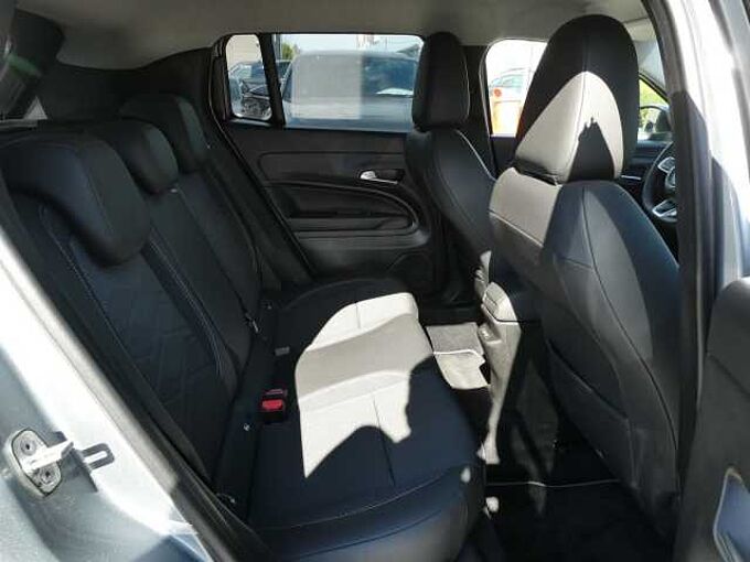 Jeep Avenger 1.2 i benzine 100pk Altitude Luxe Camera '25 14000km (91800)