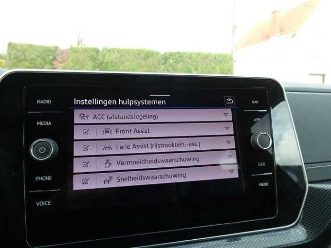 Volkswagen T-Cross 1.0 TSi 115pk Automaat R-Line Luxe Camera '25 10000km (78430)
