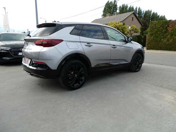 Opel Grandland 1.2 i benzine 130pk GS Line Luxe '23 8000km (10417)