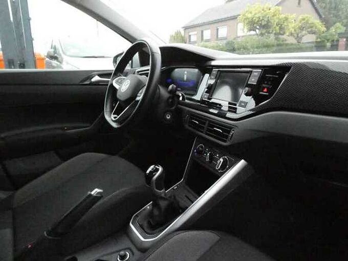 Volkswagen Polo 5d 1.0 TSi 80pk Business Luxe Camera '23 48000km (24707)