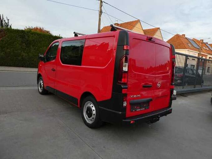Opel Vivaro Lichte Vracht 6pl Dubbele Cabine 1.6D 95pk Trekhaak garantie (46082)