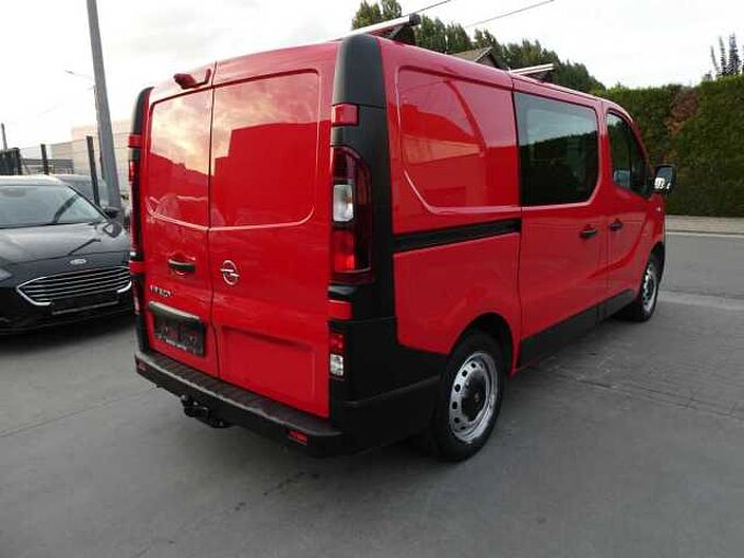 Opel Vivaro Lichte Vracht 6pl Dubbele Cabine 1.6D 95pk Trekhaak garantie (46082)
