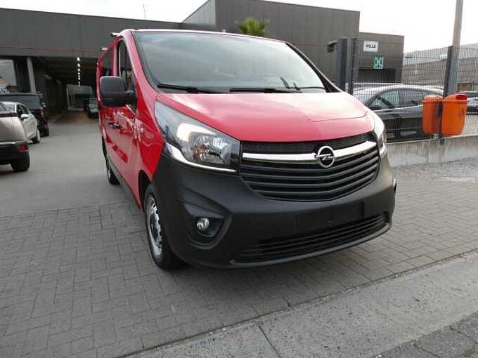 Opel Vivaro Lichte Vracht 6pl Dubbele Cabine 1.6D 95pk Trekhaak garantie (46082)