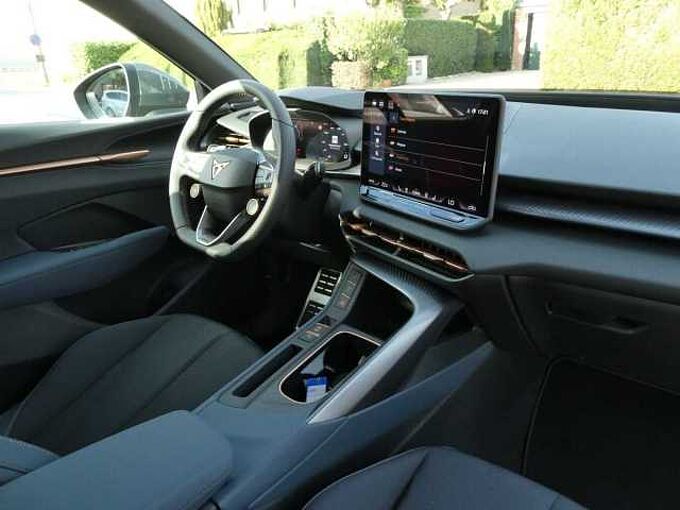 CUPRA Terramar 1.5 eTSI MHEV 150pk Automaat Business ACC Leder Camera Stock (79415)