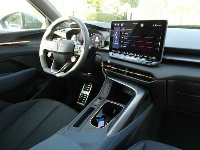 CUPRA Terramar 1.5 eTSI MHEV 150pk Automaat Business ACC Leder Camera Stock (79415)