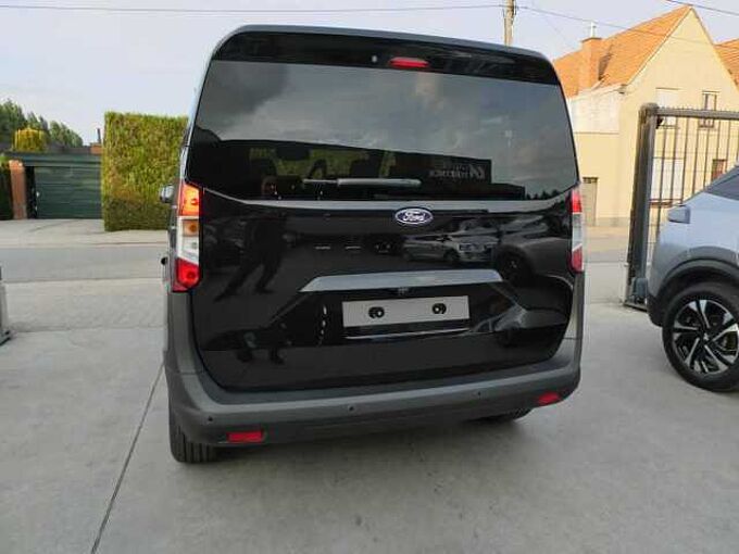 Ford Tourneo Courier 1.0 i benzine 125pk Automaat Titanium Camera Stock (68003)