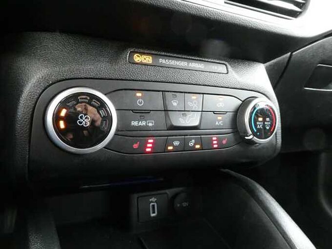Ford Focus Break 1.5 TDCi 120pk Titanium Luxe Camera '20 84000km (38881)