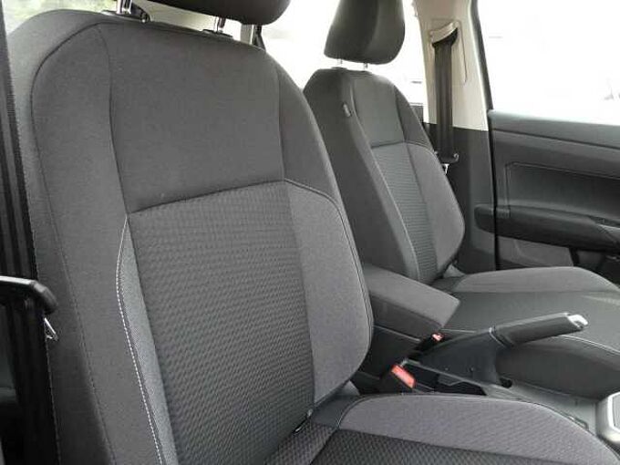 Volkswagen Taigo 1.0 TSi 115pk Automaat Business Luxe Stock (23826)
