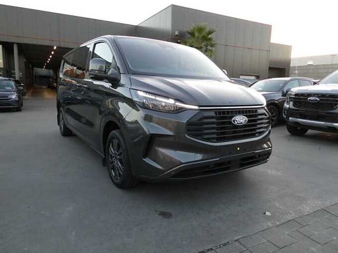 Ford Transit Custom L2 Multi-Use 5pl 2.0 TDCi 136pk Limited BLIS ACC 360° Trekhaak