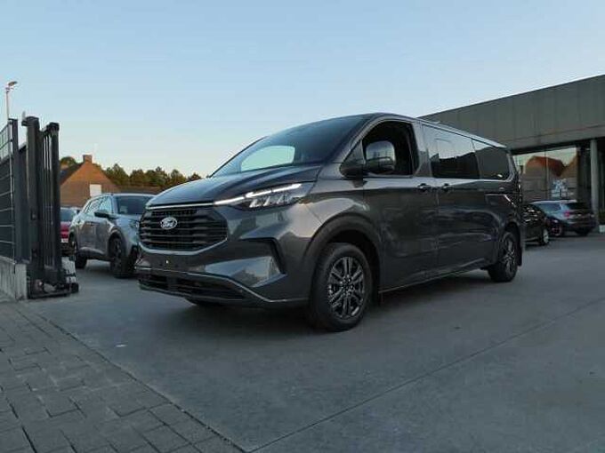 Ford Transit Custom L2 Multi-Use 5pl 2.0 TDCi 136pk Limited BLIS ACC 360° Trekhaak