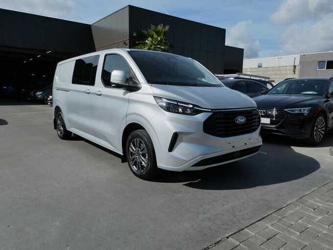 Ford Transit Custom L2 Multi-Use 5pl 2.0 TDCi 136pk Automaat Limited KLEP BLIS ACC 360° Trekhaak