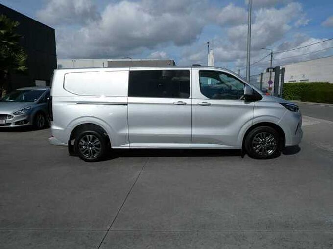 Ford Transit Custom L2 Multi-Use 5pl 2.0 TDCi 136pk Automaat Limited KLEP BLIS ACC 360° Trekhaak