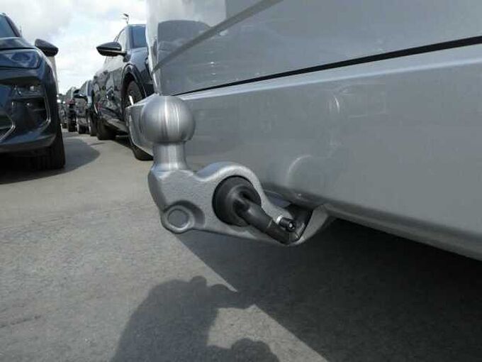Ford Transit Custom L2 Multi-Use 5pl 2.0 TDCi 136pk Automaat Limited KLEP BLIS ACC 360° Trekhaak