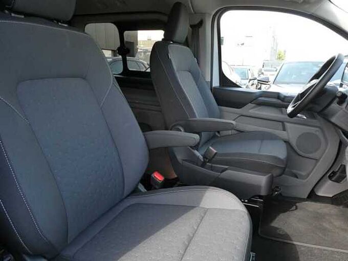Ford Transit Custom L2 Multi-Use 5pl 2.0 TDCi 136pk Automaat Limited KLEP BLIS ACC 360° Trekhaak