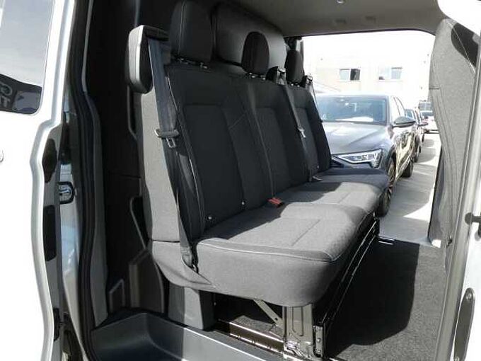 Ford Transit Custom L2 Multi-Use 5pl 2.0 TDCi 136pk Automaat Limited KLEP BLIS ACC 360° Trekhaak