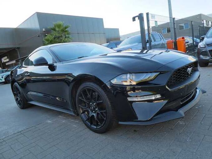 Ford Mustang Coupe 2.3 i Ecoboost 290pk Automaat Black Edition '18 96000km (33916)