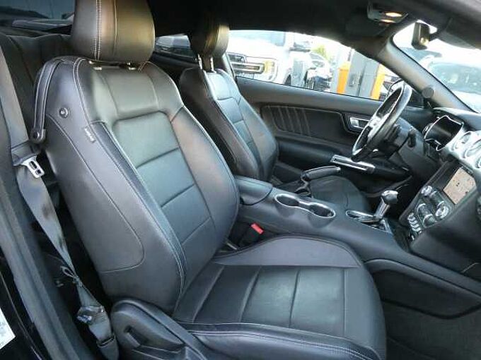 Ford Mustang Coupe 2.3 i Ecoboost 290pk Automaat Black Edition '18 96000km (33916)