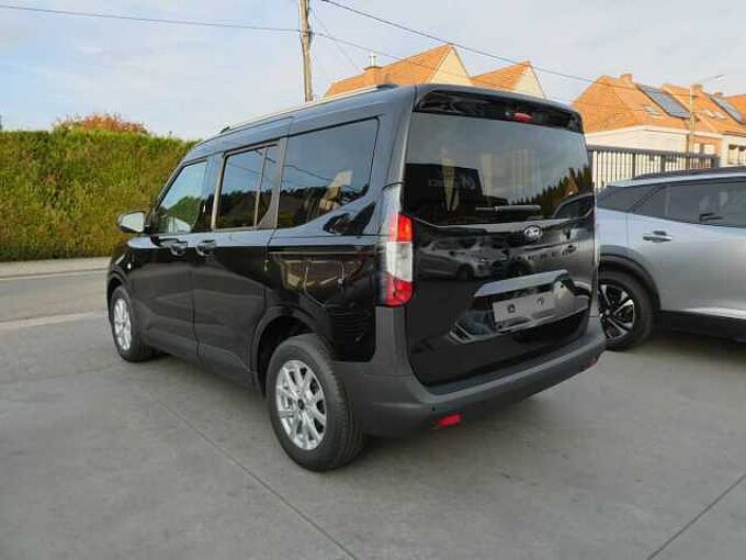 Ford Tourneo Courier 1.0 i benzine 125pk Automaat Titanium Camera Stock (68003)