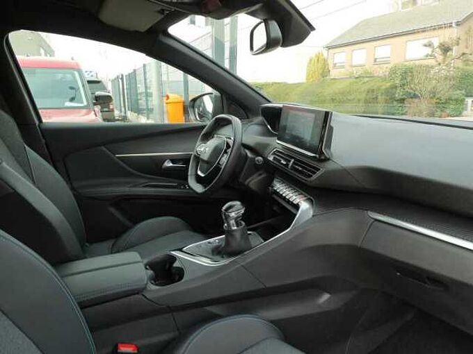 Peugeot 3008 1.2 i benzine 130pk Allure Camera ACC BLIS '24 41000km (28132)