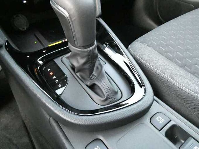 Toyota Yaris Cross 1.5 i Hybride 130pk Automaat Camera ACC BLIS STOCK (08555)
