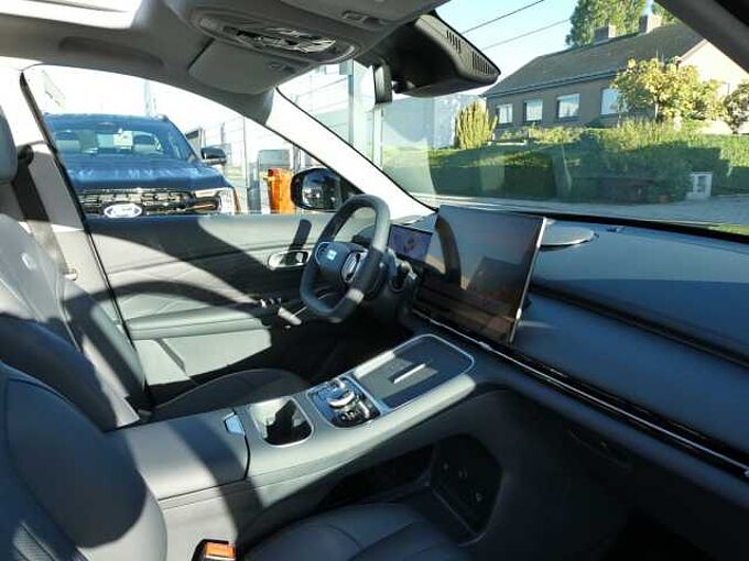 Geely Starray EM-i 1.5i PHEV 262pk Automaat Max+ Pano ACC BLIS Leder 360 Cam (75154)
