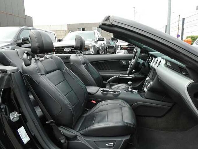 Ford Mustang Cabrio 2.3 i Ecoboost 317pk Black Edition '17 79000km (06559)