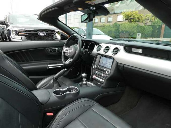 Ford Mustang Cabrio 2.3 i Ecoboost 317pk Black Edition '17 79000km (06559)