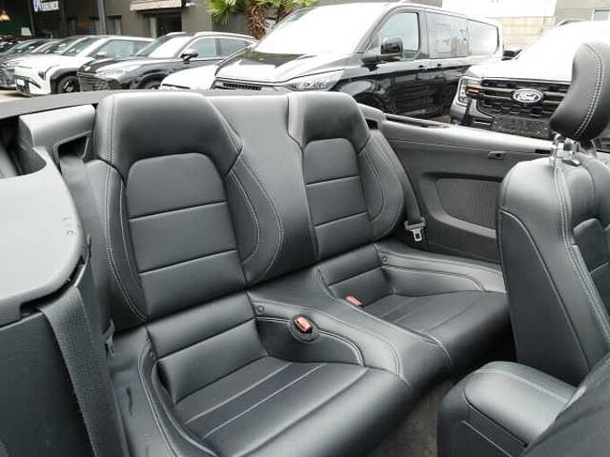 Ford Mustang Cabrio 2.3 i Ecoboost 317pk Black Edition '17 79000km (06559)