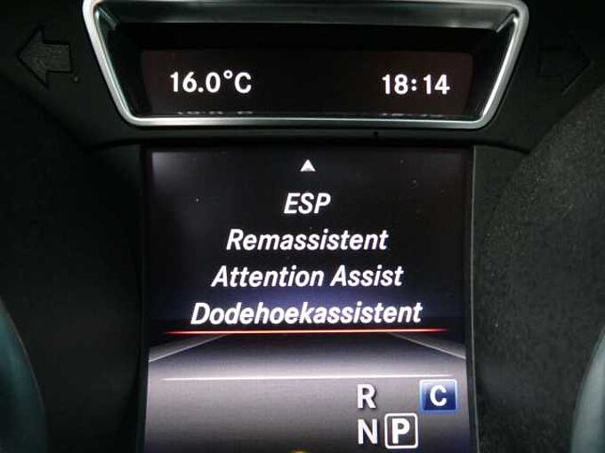 Mercedes-Benz GLA 200D 4MATIC 2.2D 136pk Automaat Business Luxe Pano BLIS Camera (46095)