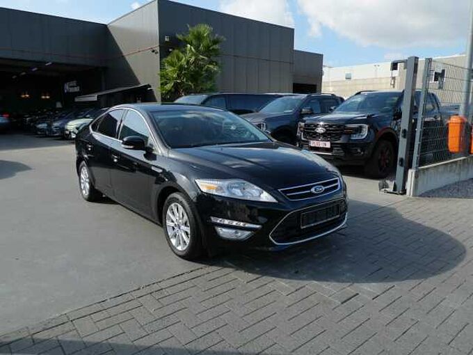 Ford Mondeo 5d 1.6 TDCi 115pk Titanium Luxe Leder Trekhaak (19591)
