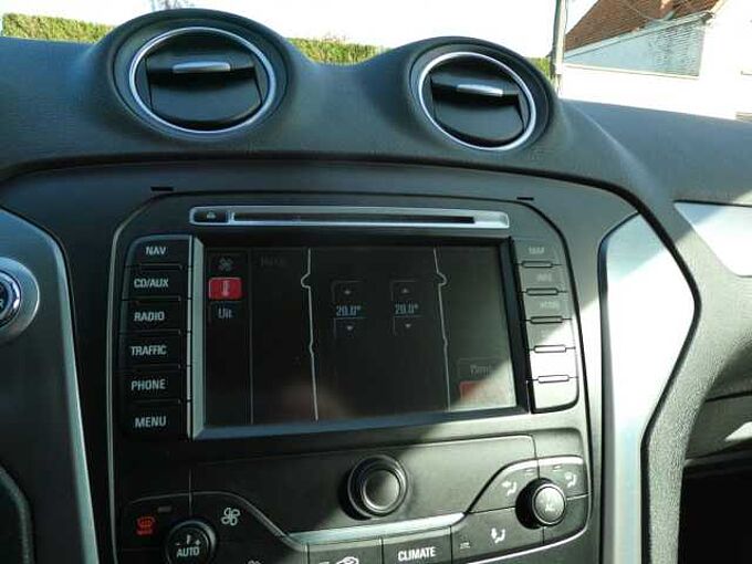 Ford Mondeo 5d 1.6 TDCi 115pk Titanium Luxe Leder Trekhaak (19591)